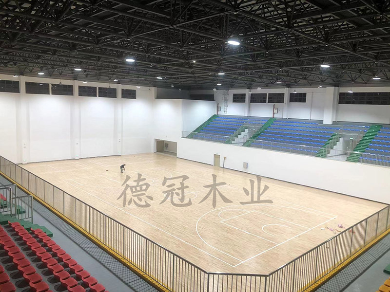 湖南德冠木业有限公司,德冠运动地板,跳跃者运动地板,篮球馆地板,舞台地板